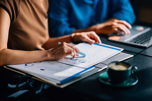 Cloud adoption, cloud readiness, business operations, cloud benefits