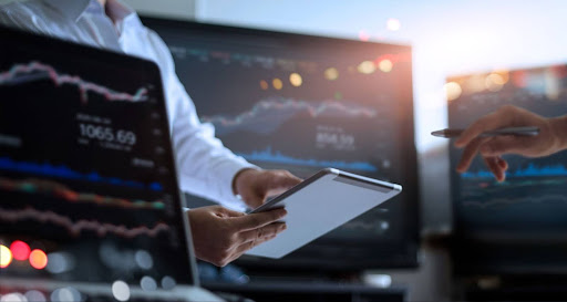 Financial institutions using Google Cloud for software delivery, cloud computing, continuous integration, cloud native development, cloud native applications, continuous delivery, and software development