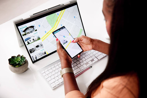 Real estate and data science team using location intelligence, location analytics, and location intelligence platforms for business success